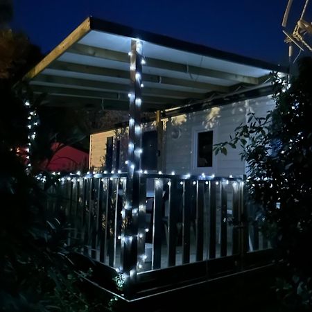 Mobil-Home Au Pied Du Luberon La Roque-d'Antheron Εξωτερικό φωτογραφία