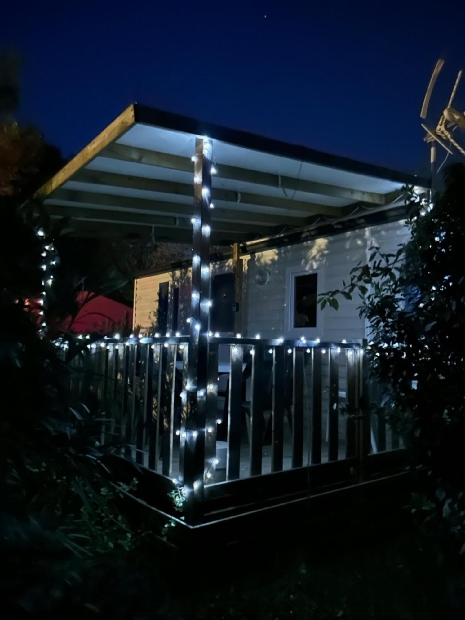 Mobil-Home Au Pied Du Luberon La Roque-d'Antheron Εξωτερικό φωτογραφία